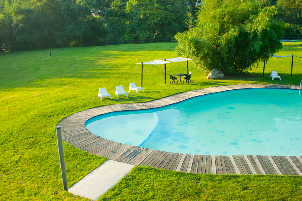 Long Island's Early Bird Gets the Pool: The Benefits of Scheduling Your Pool Opening Service Ahead of Time 1